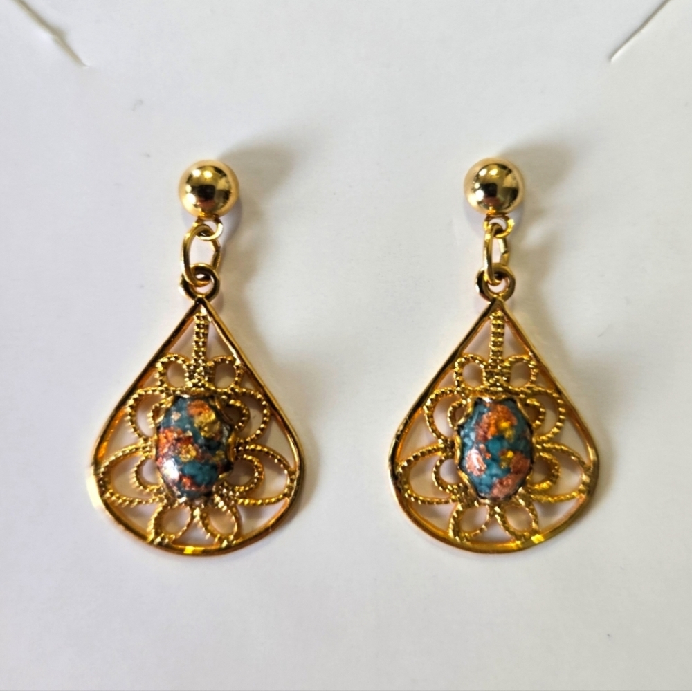 Gold Tone Filigree Teardrop Earrings With Blue/Orange Stone